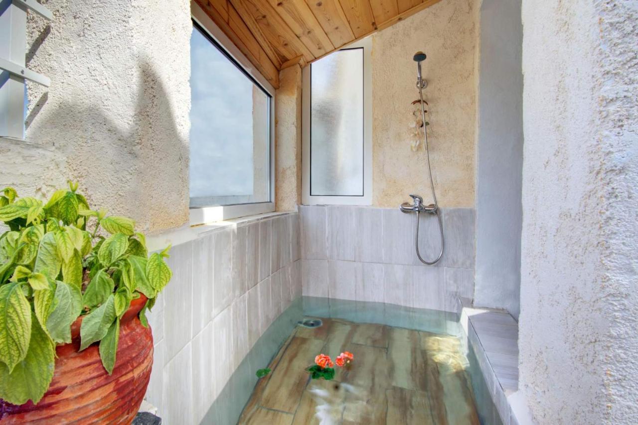 Παραδοσιακό Σπίτι Στο Χωριο Apartment Agioi Deka  Bagian luar foto