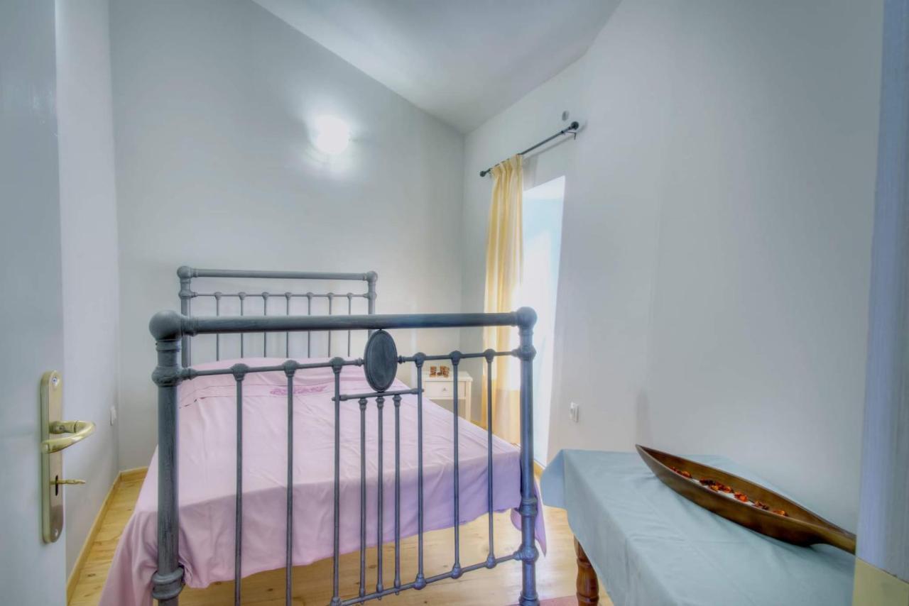 Παραδοσιακό Σπίτι Στο Χωριο Apartment Agioi Deka  Bagian luar foto